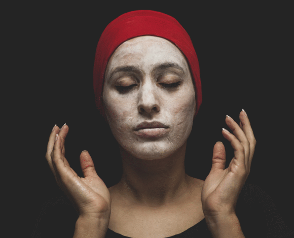 ze97cc7Xg9gwy3b Jak opaska do demakijażu może pomóc ci w codziennej pielęgnacji skóry?